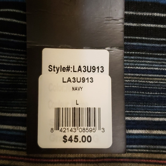 Horizontal stripe casual top. T-shirt material. - Picture 5 of 7